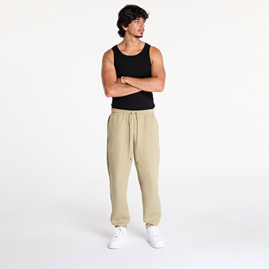 Chandal nike olive on sale