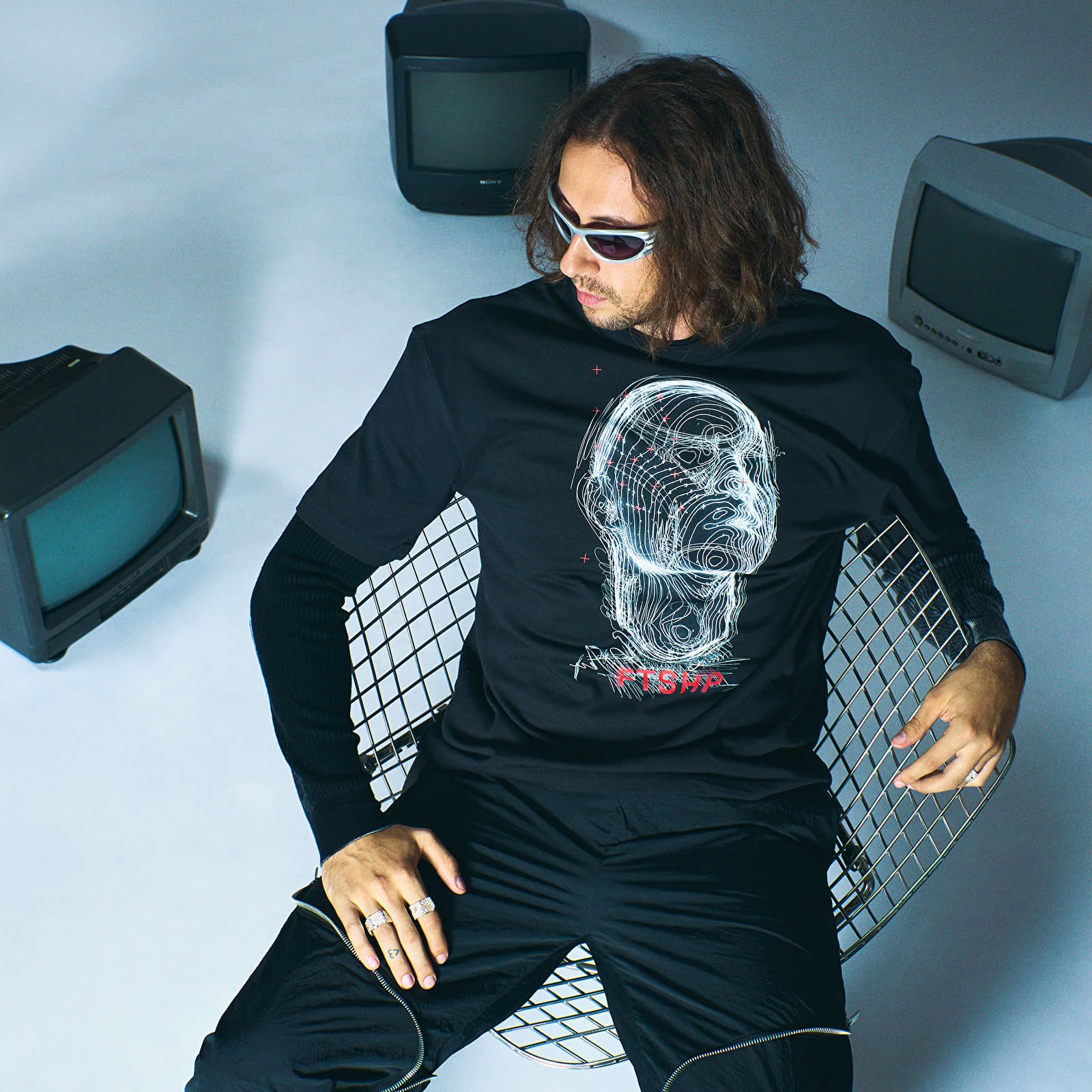 Magliette da uomo FTSHP Headless T-Shirt UNISEX Black