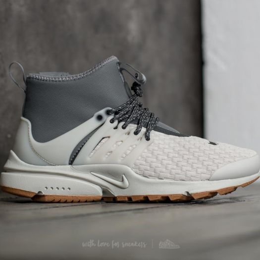Nike air hotsell presto womens bone