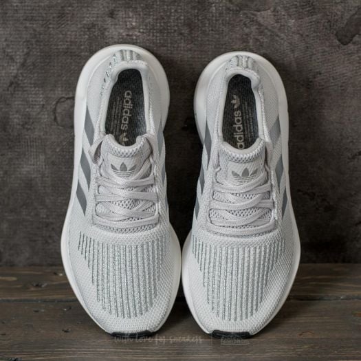 Women's adidas swift run grey clearance silver