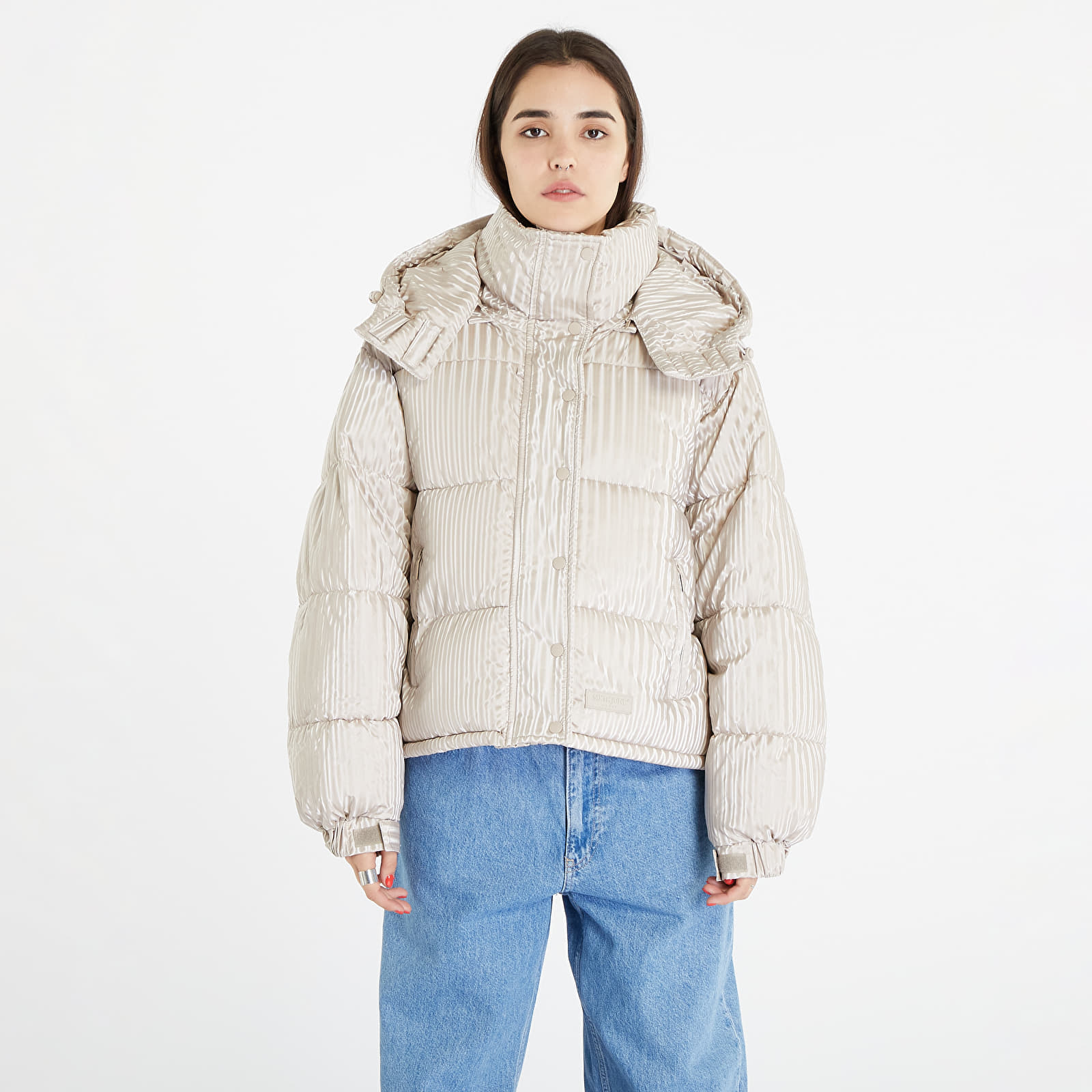 Jacken für Frauen Sixth June O/S Special Fabric Puffer Jacket Beige