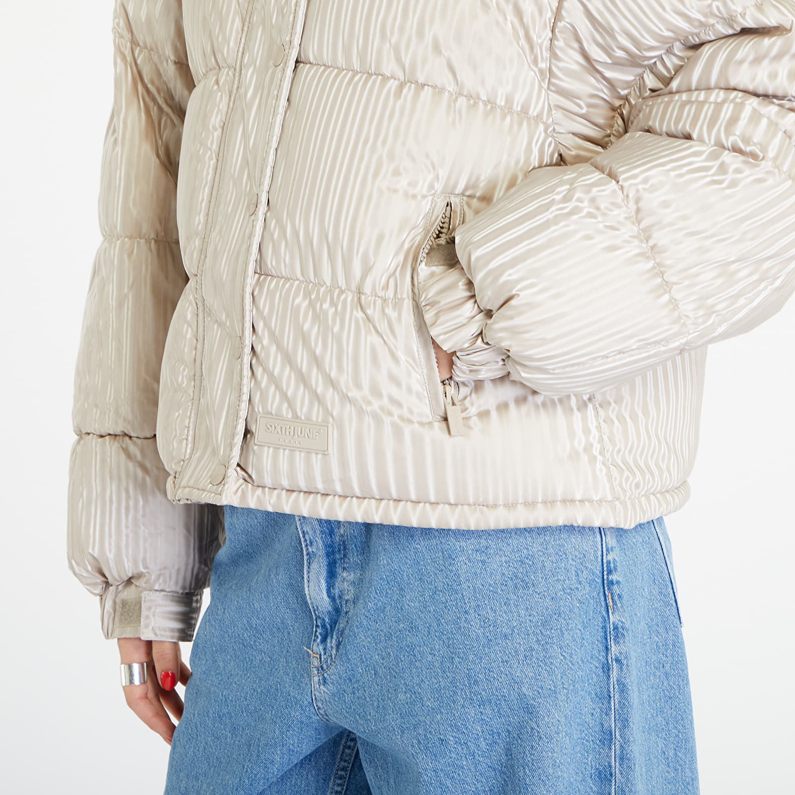 Jacken für Frauen Sixth June O/S Special Fabric Puffer Jacket Beige