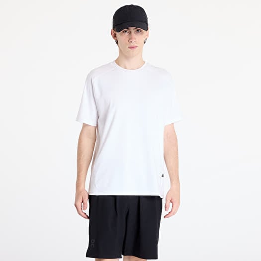 On Focus T-Shirt All White