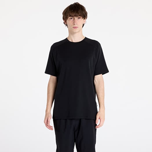 Tričko On Focus T-Shirt Black