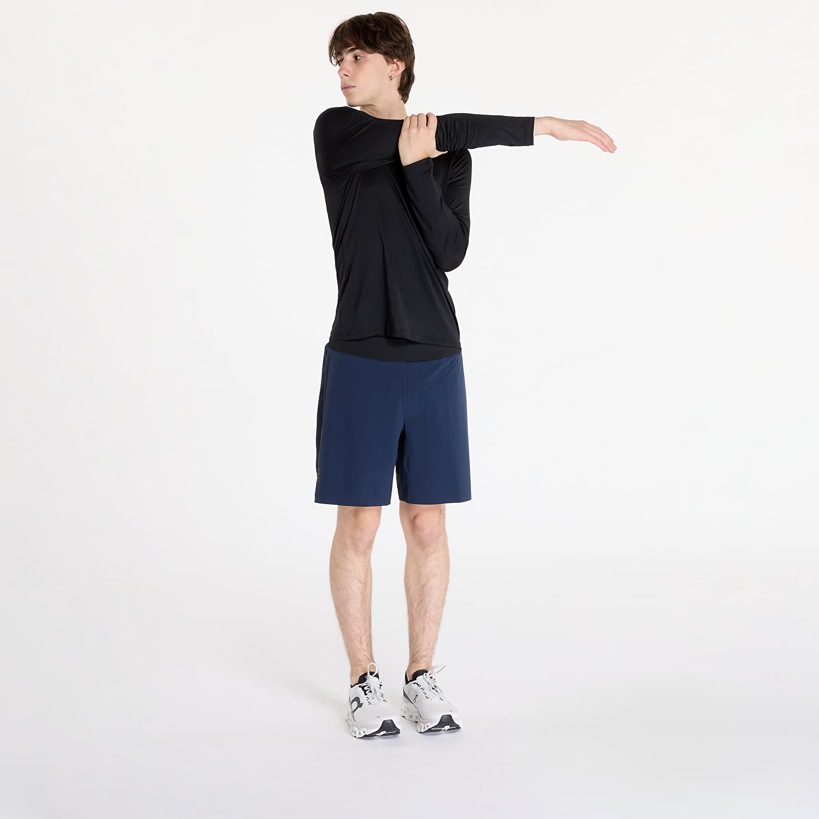 Férfi pólok On Core Long T-Shirt Black