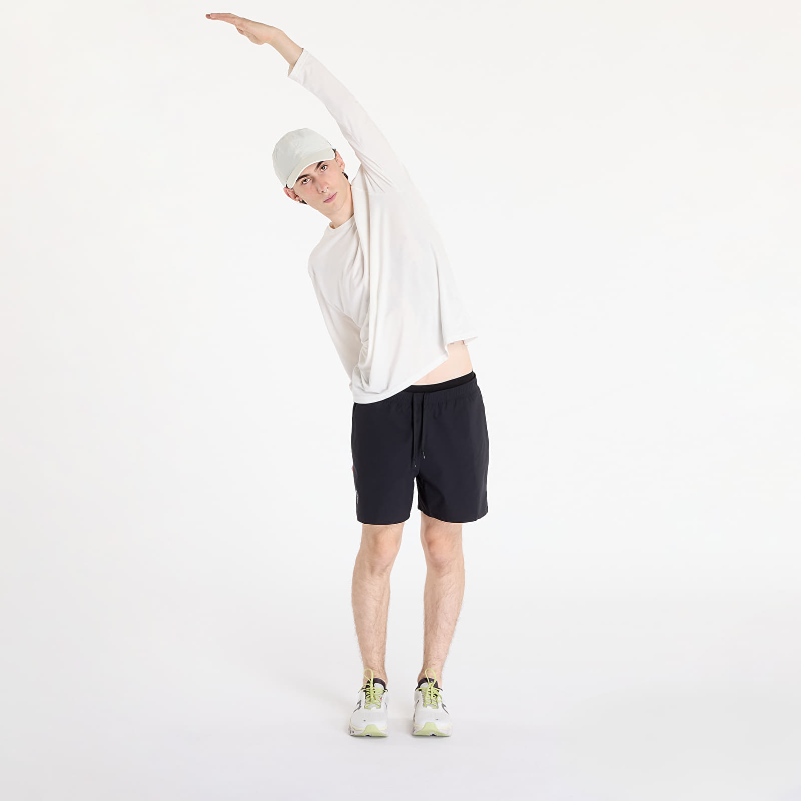 Pánské kraťasy On Essential Shorts Black