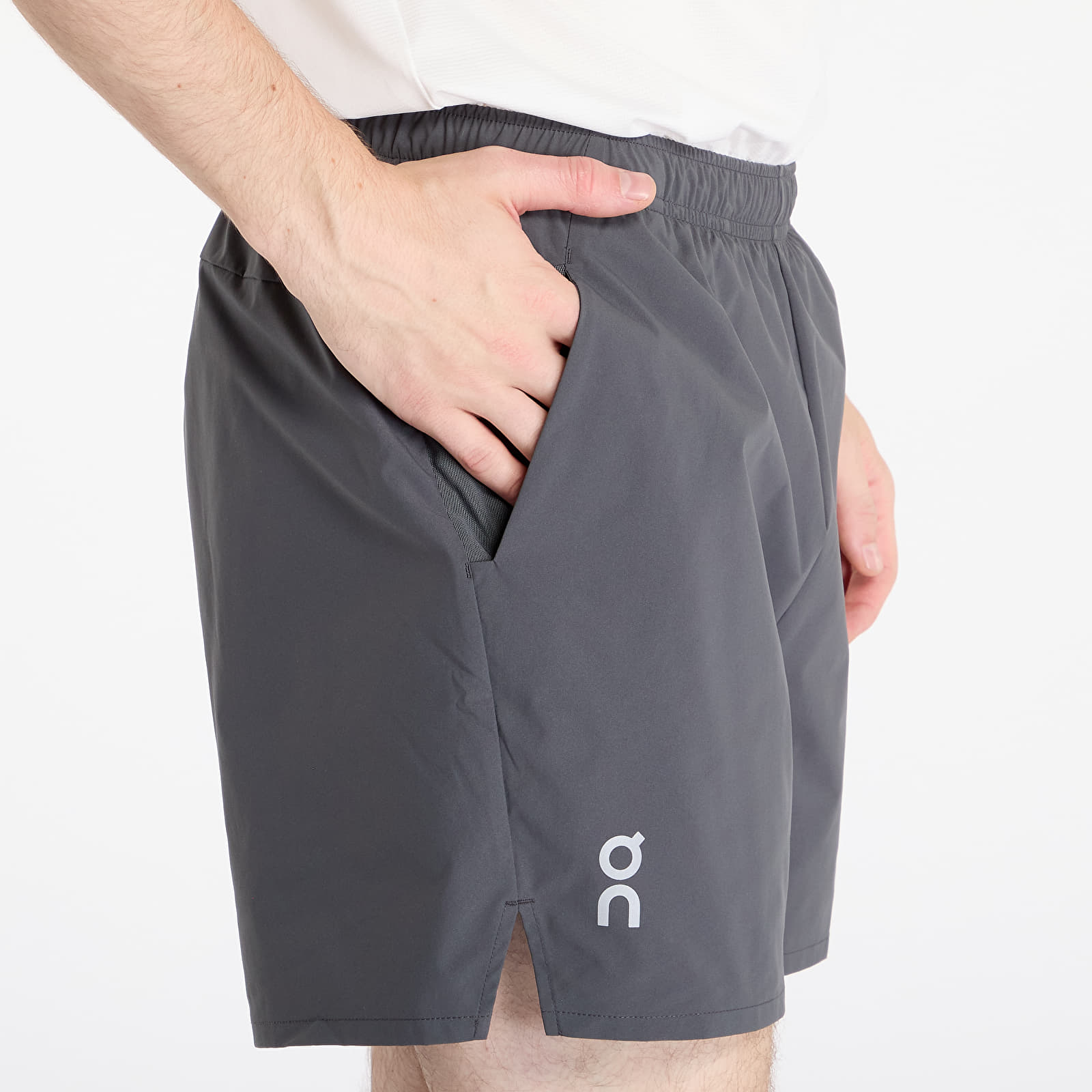 Calções de homem On Essential Shorts Shadow