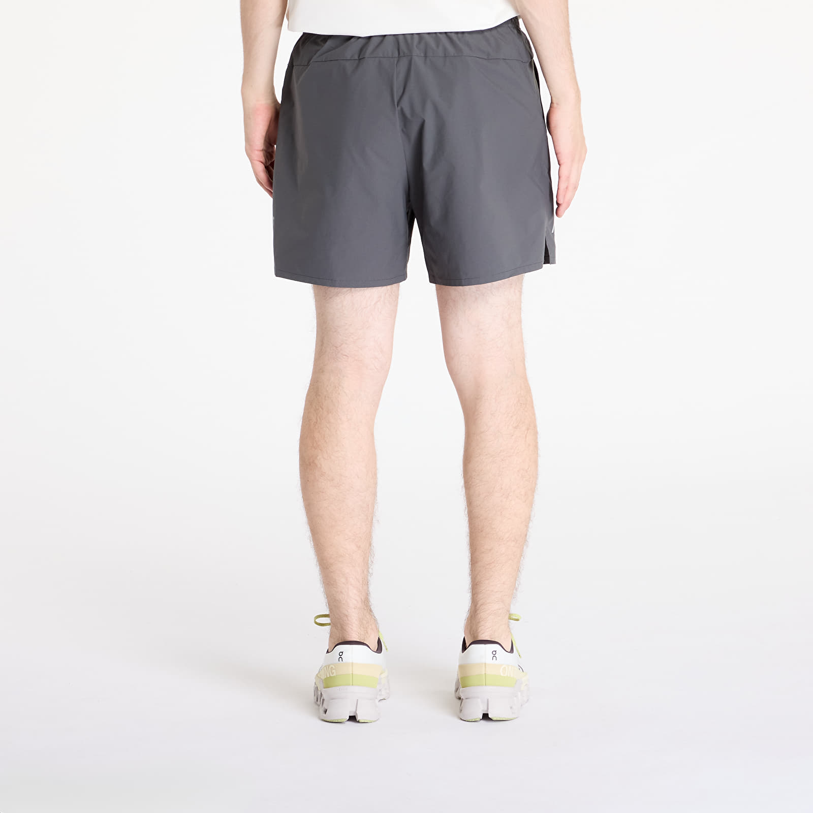 Calções de homem On Essential Shorts Shadow