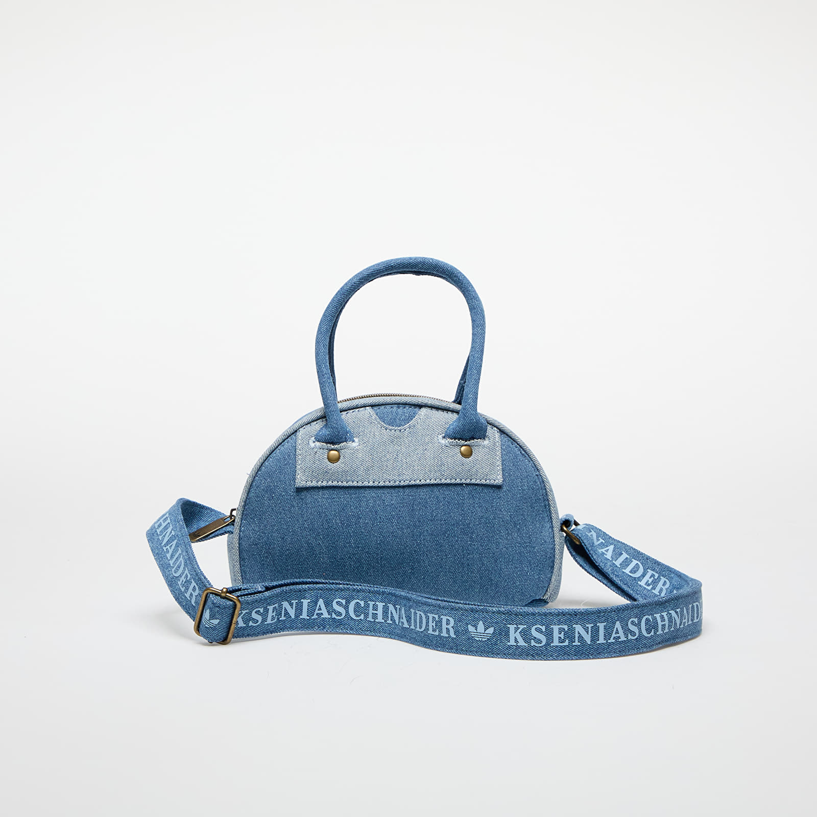 Umhangetaschen adidas x KSENIASCHNAIDER Mini Bowling Bag Medium Blue Denim Light Denim Footshop
