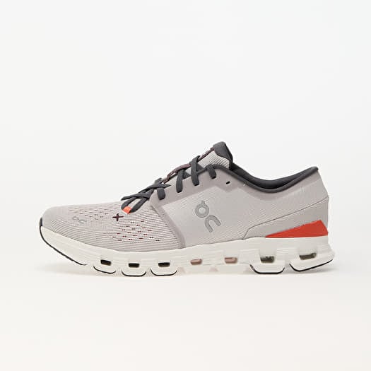 On M Cloud X 4 Silver/ Flame