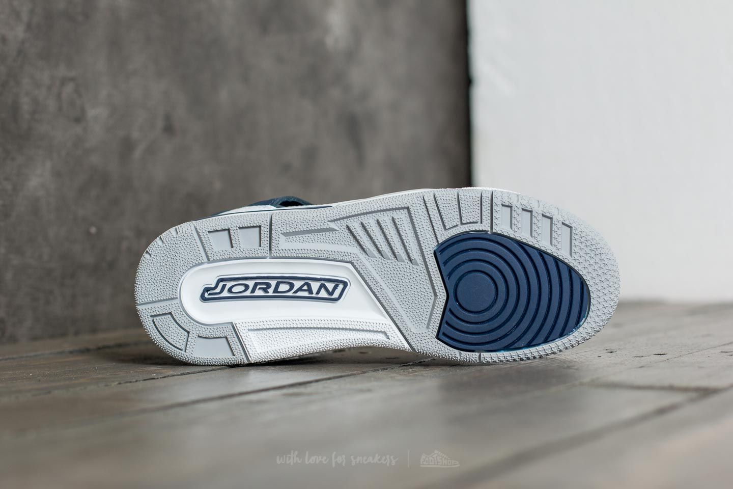 Ženske tenisice Jordan Spizike (BG) Midnight Navy/ Metallic Silver