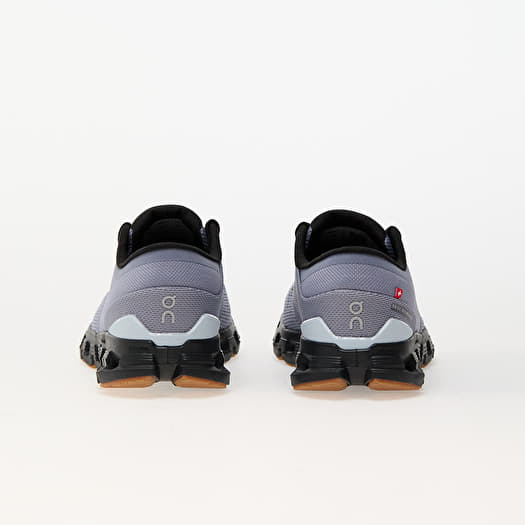 On W Cloud X 4 Feather/ Black | Footshop