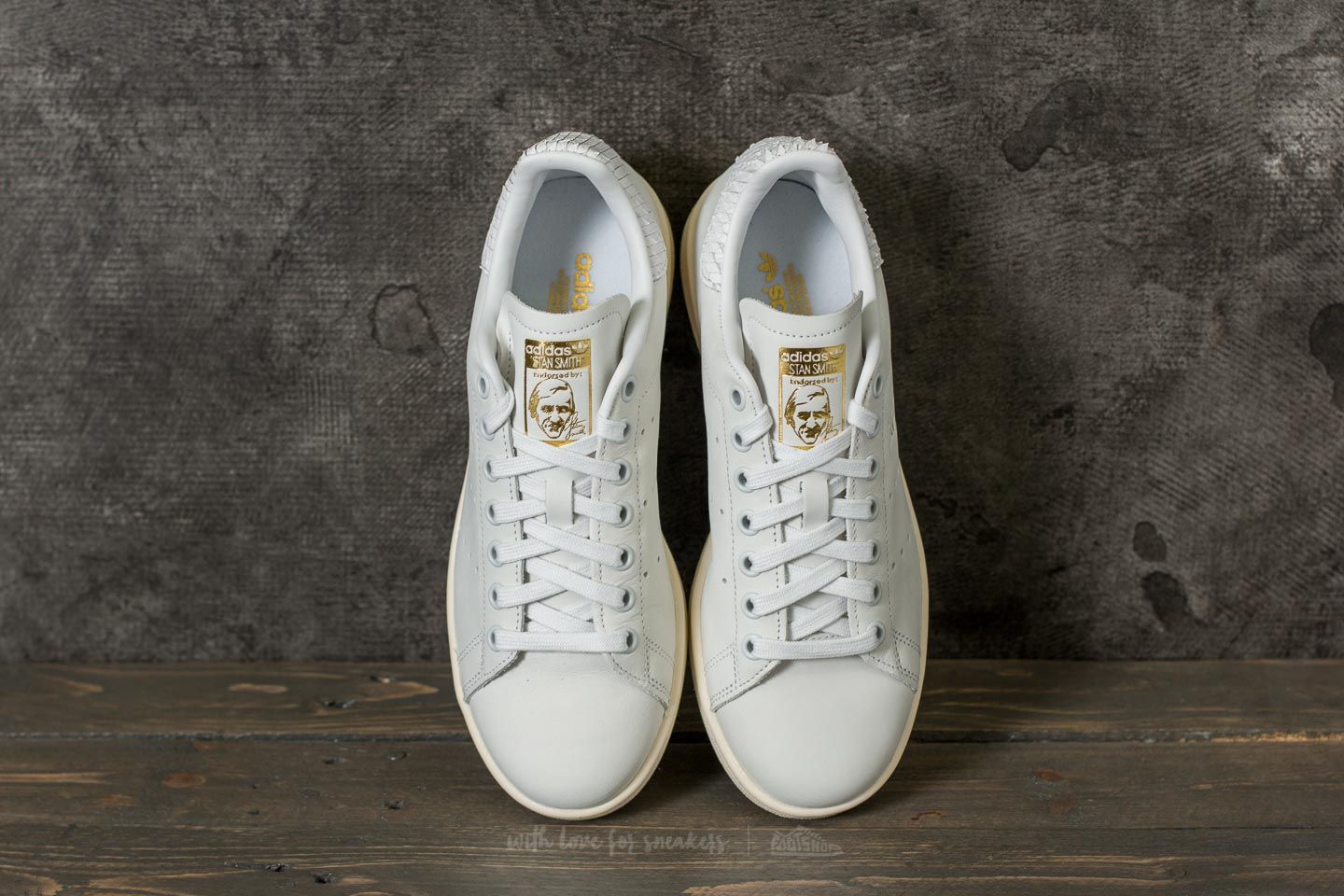 Women s shoes adidas Stan Smith W Supplier Colour Supplier Colour Gold Metalic Footshop