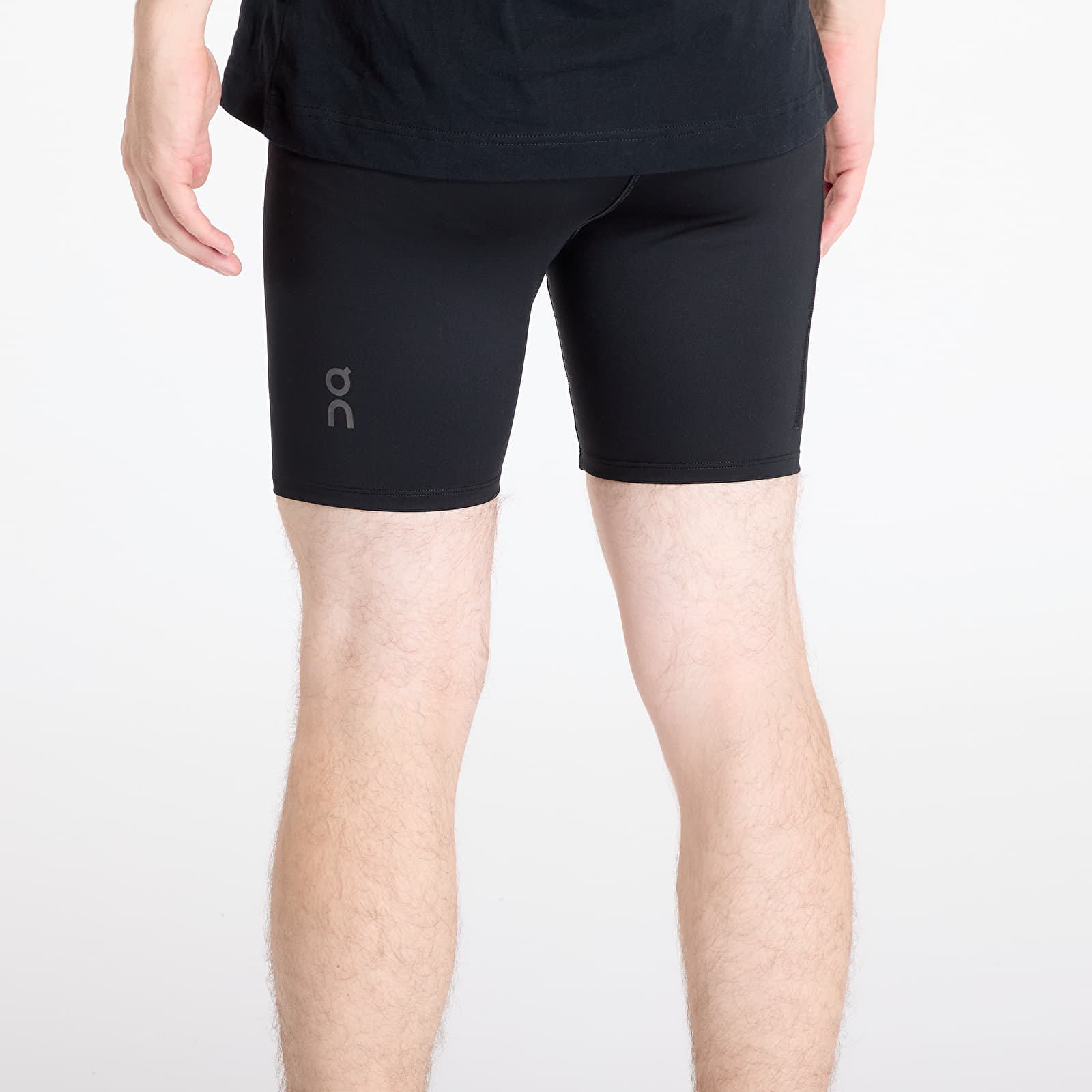 Rövidnadrágok On Performance Hybrid Short Shadow