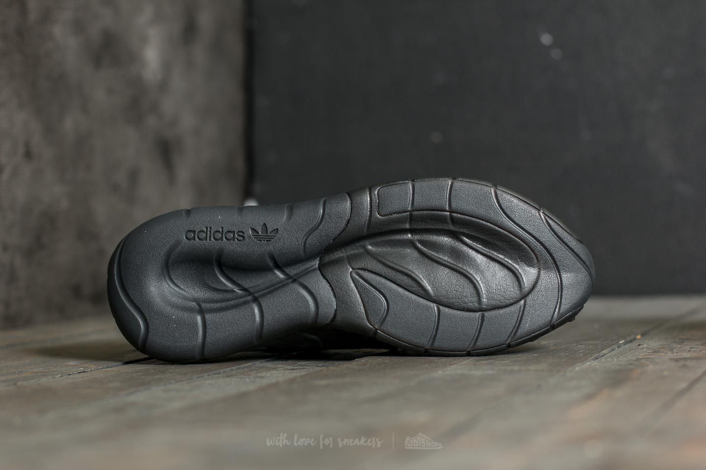 Încălțăminte și sneakerși pentru bărbați adidas Tubular Rise Core Black/ Core Black/ Core Red
