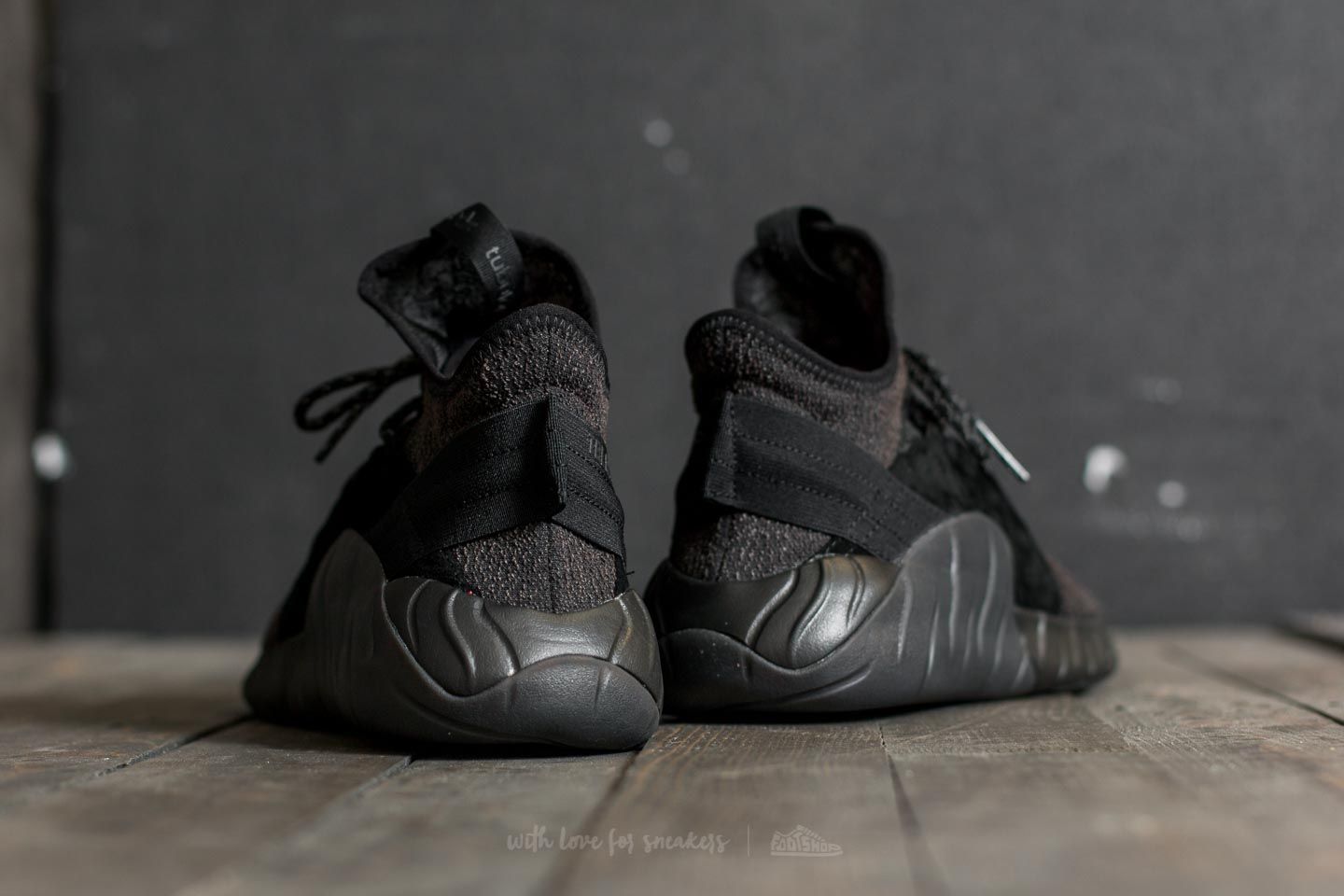 Tubular rise clearance triple black