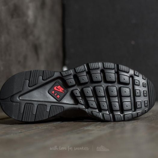 Black huaraches red bottom hot sale