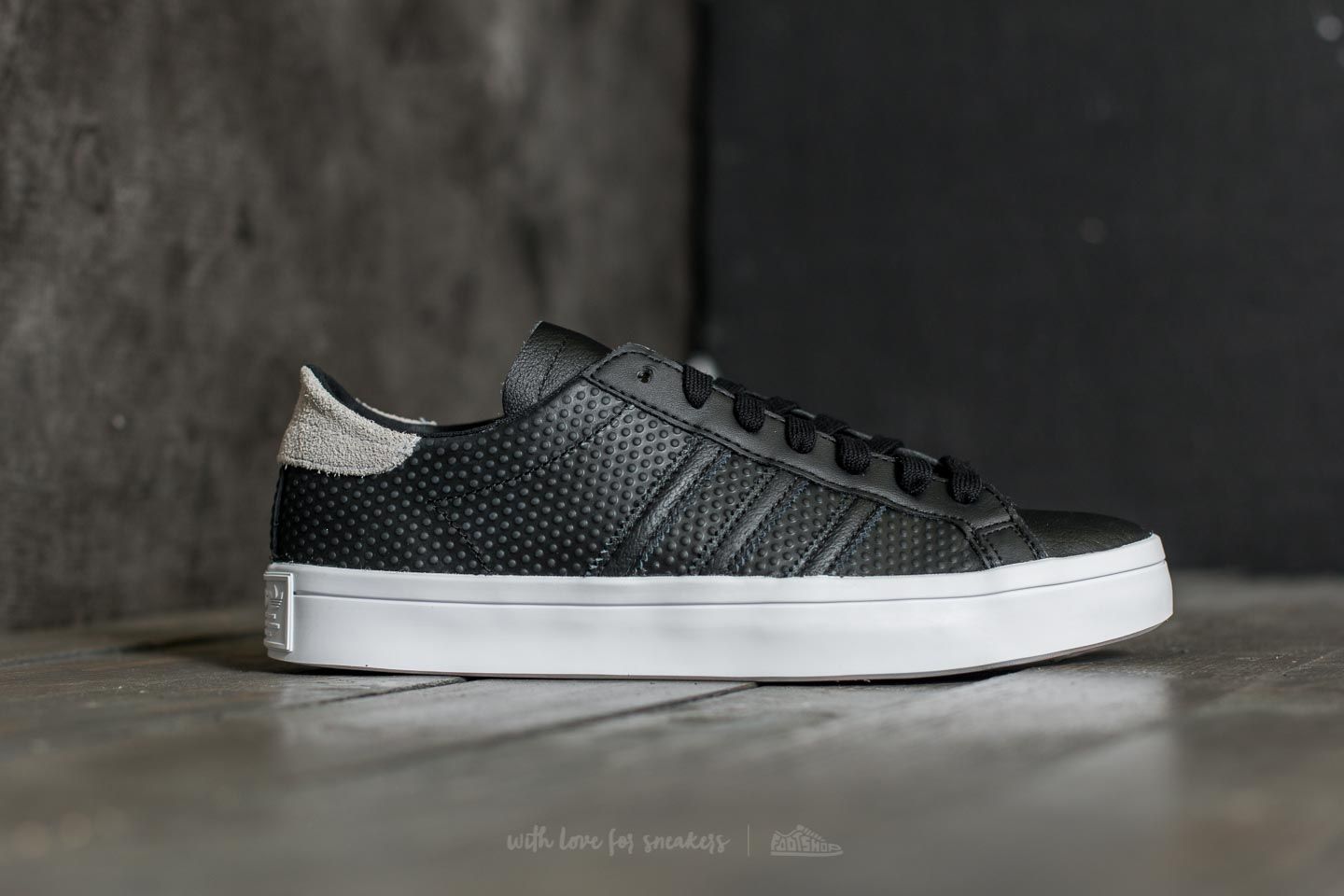 Women s shoes adidas Courtvantage W Core Black Core Black Ftw White Footshop