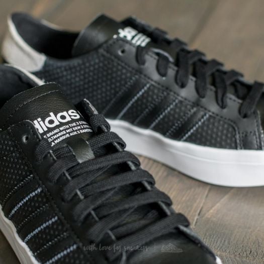 Adidas court vantage w top