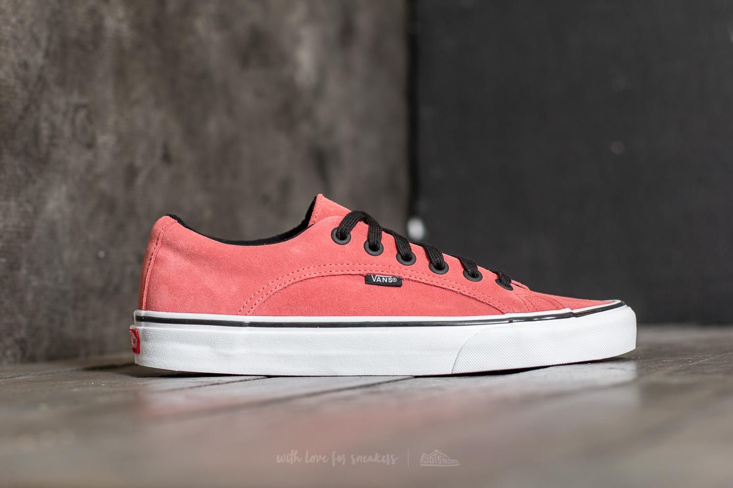 Men s shoes Vans Lampin Suede Faded Rose Footshop