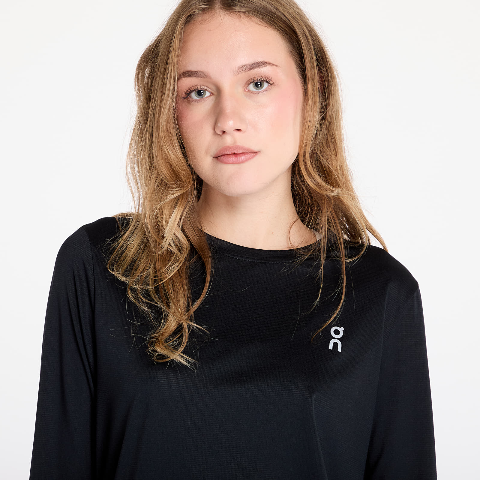 Női pólók  On Core Long-Tee Black