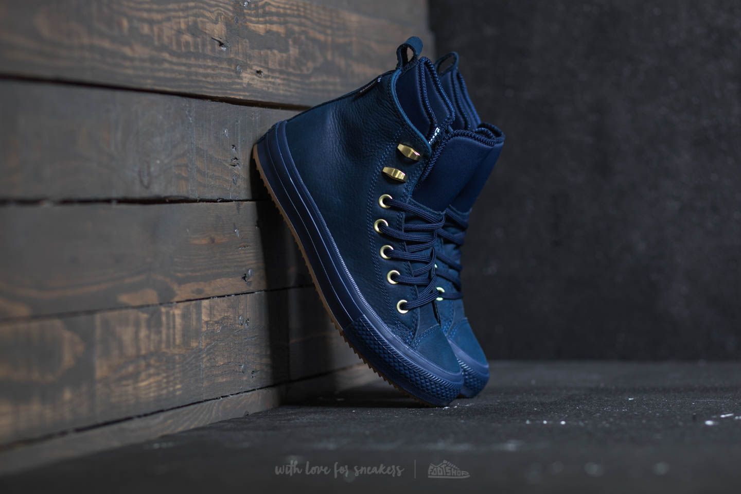 Converse waterproof shop high top