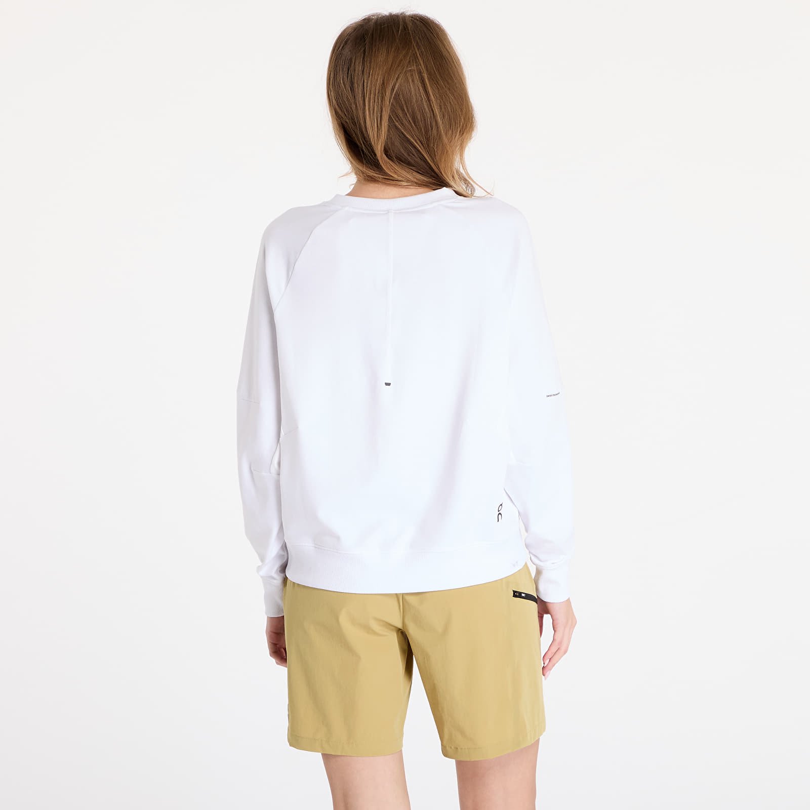 Naiste kapuutsiga dressid On Movement Crew White