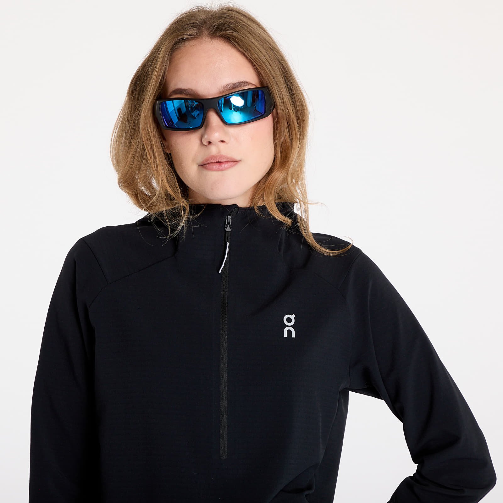 Women's hoodies On Pace Hoodie Black