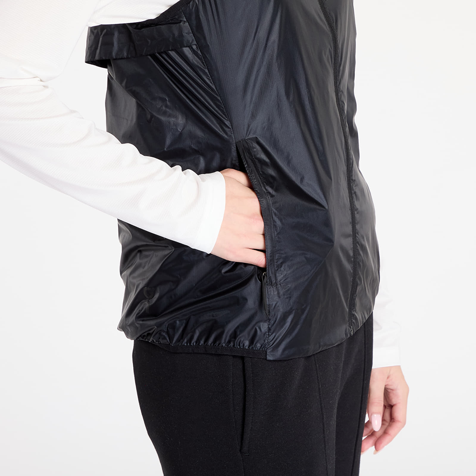 Vesty On Weather Vest Black