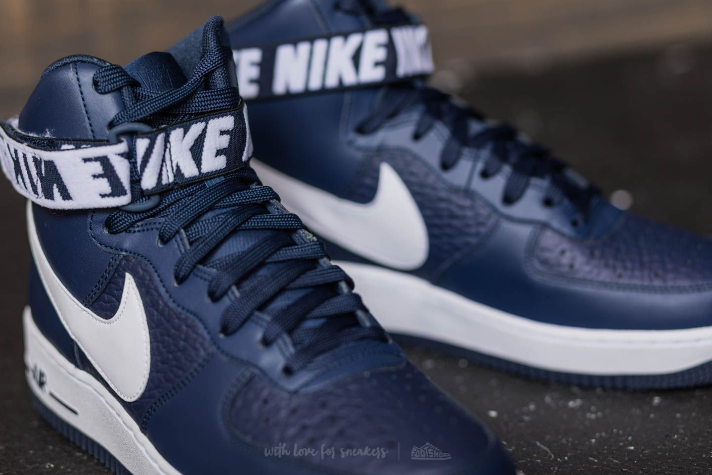 Nike air force collegiate online