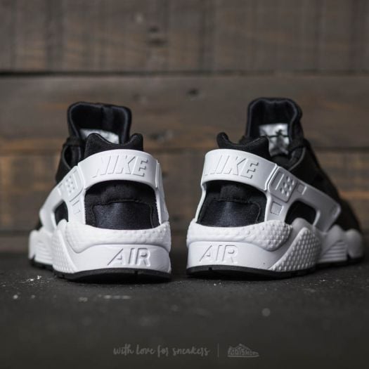 Men s shoes Nike Air Huarache Black White Footshop