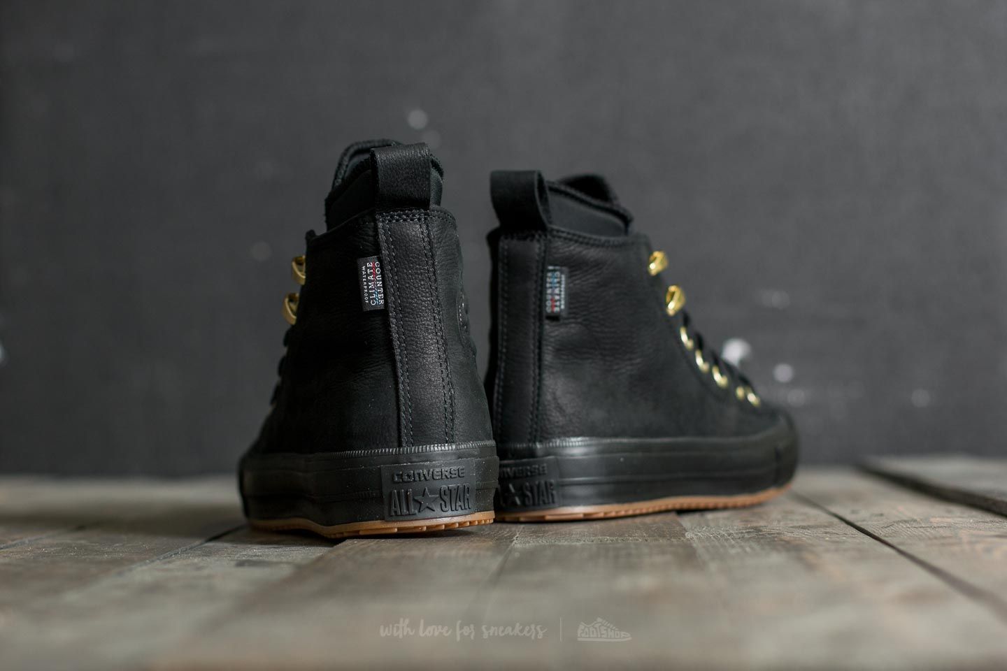 Scarpe donna Converse Chuck Taylor All Star WP Boot Hi Black/ Black/ Brass