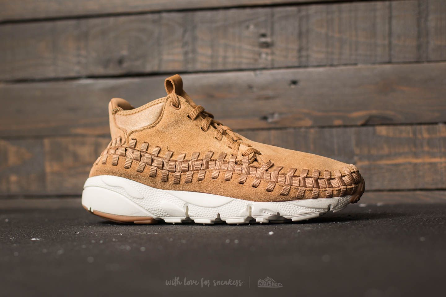 Chaussures et baskets homme Nike Air Footscape Woven Chukka Flax Flax Sail Gum Med Brown Footshop