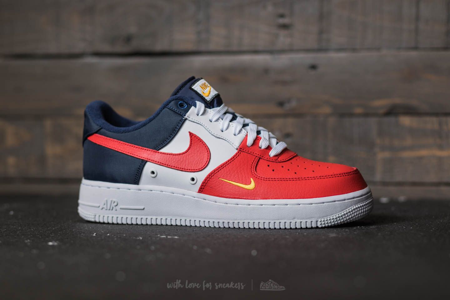 Red white blue air forces on sale