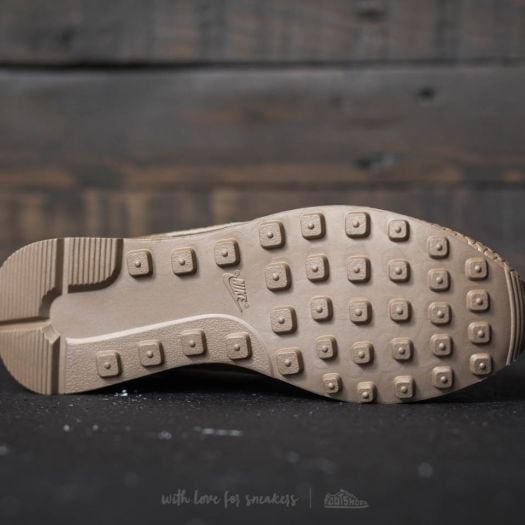 Women s shoes Nike W Internationalist Premium Blur Blur Light Orewood Brown Footshop