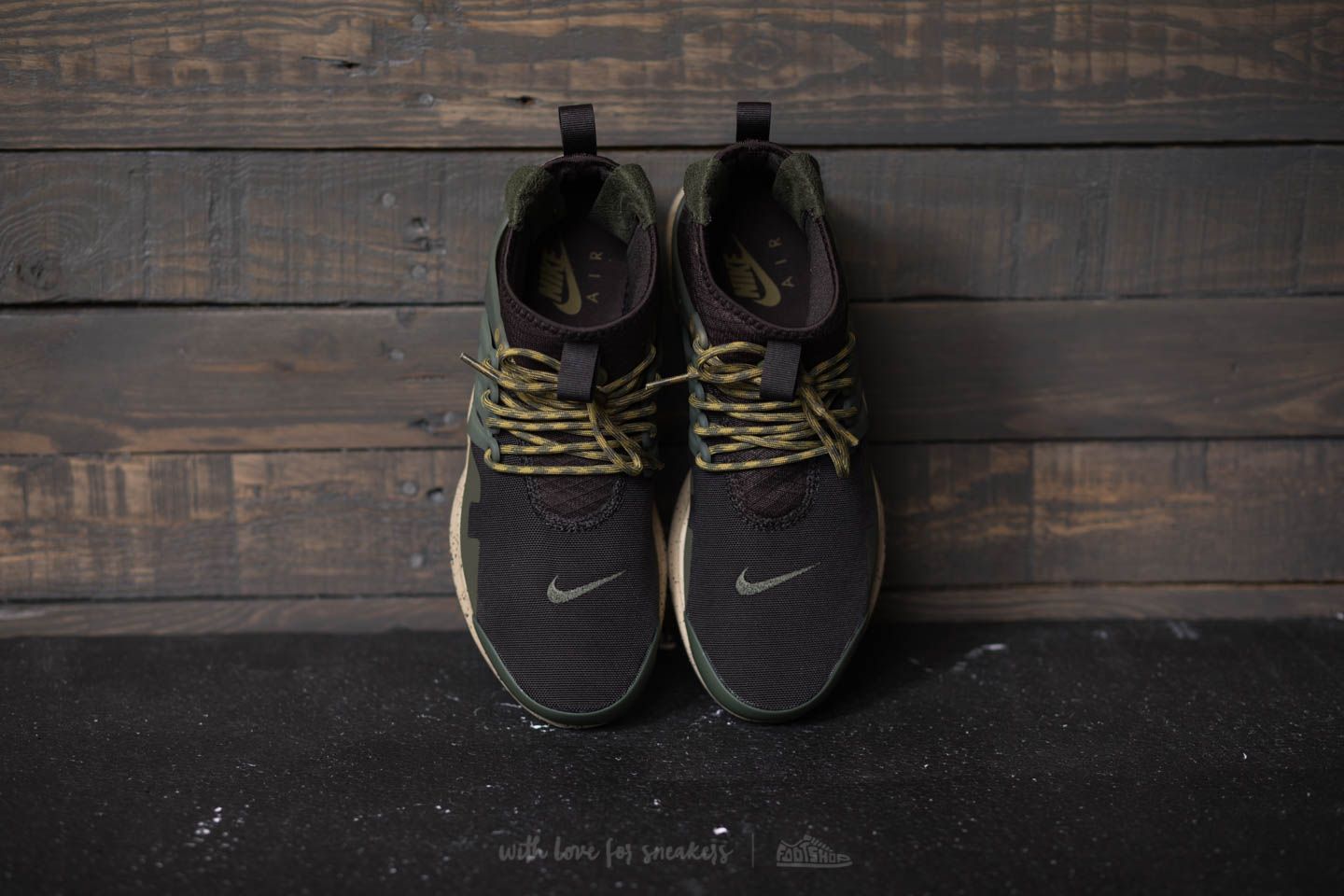 Air presto mid utility cargo khaki deals