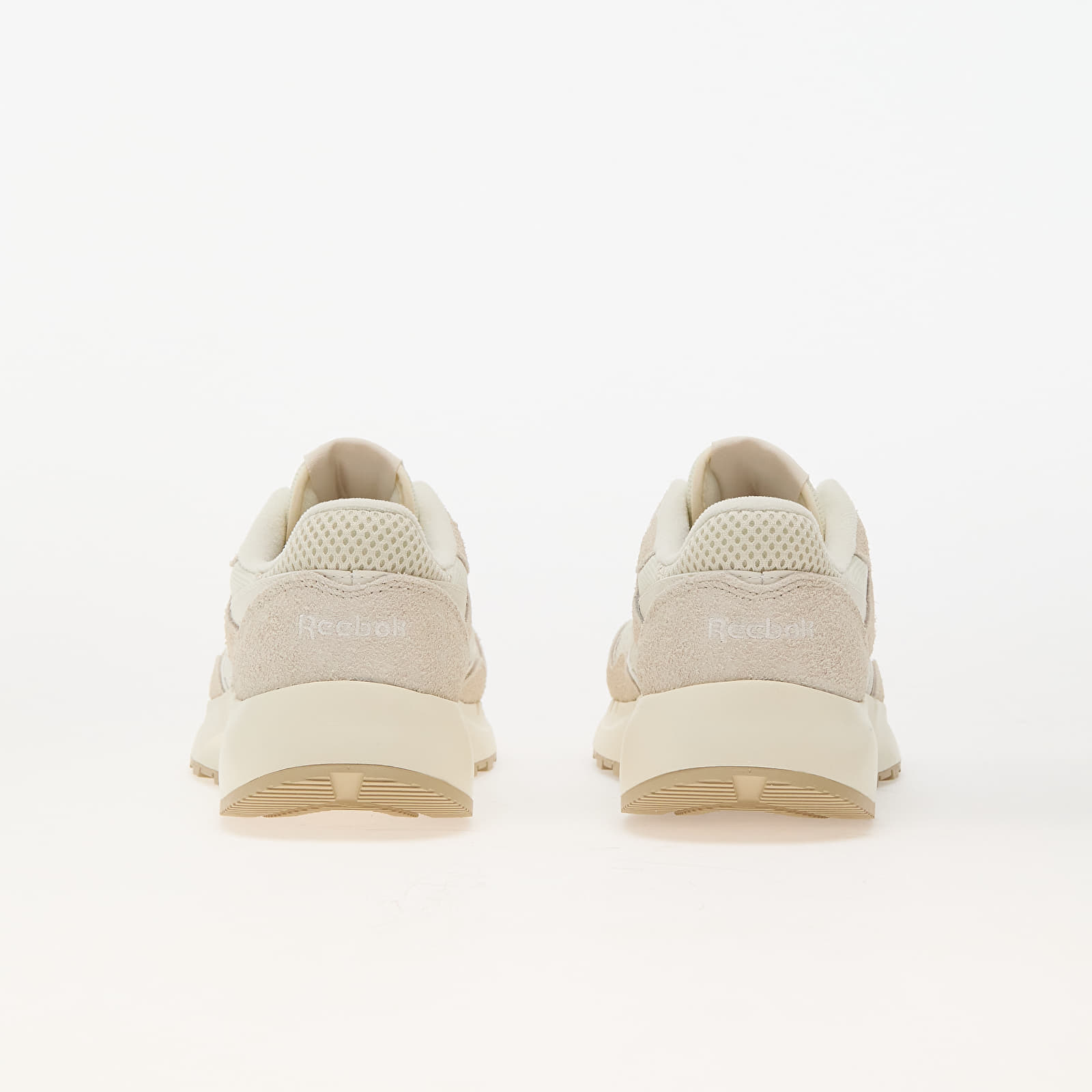 Zapatos reebok classic imagenes zara on sale