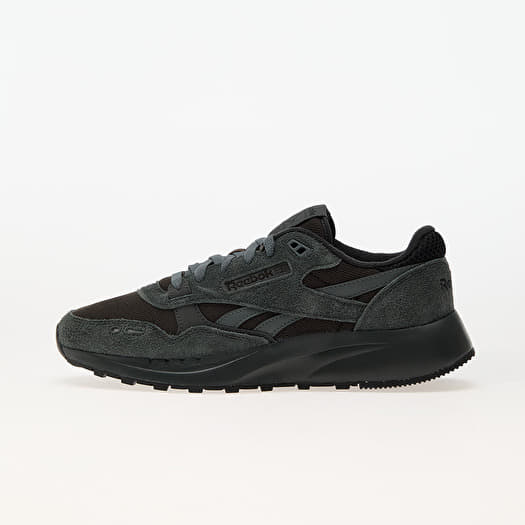 Reebok classic triple black top