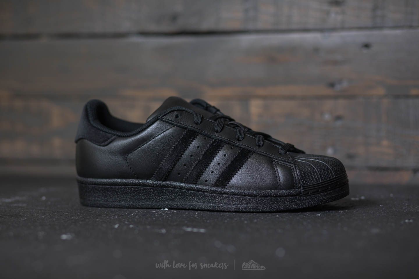 Women's shoes adidas Superstar J Core black/ Core Black/ Core Black