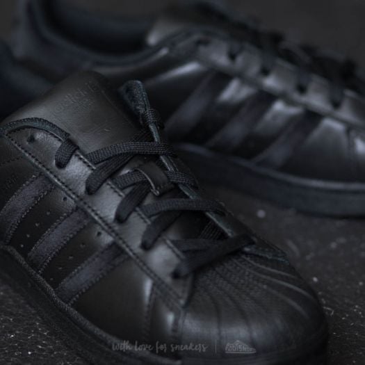 adidas Superstar J