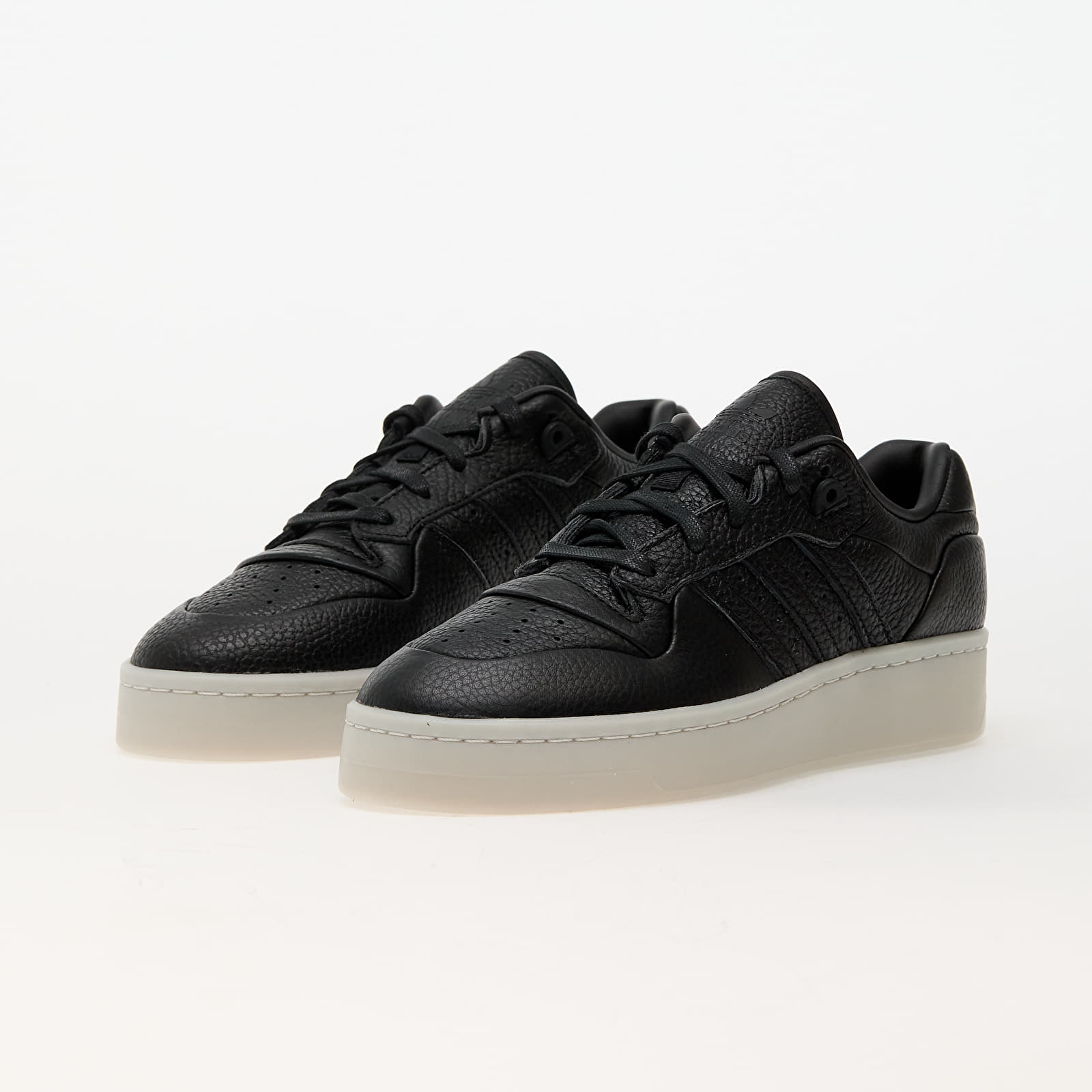 Männer adidas Rivalry Lux Low Core Black/ Core Black/ Supplier Colour