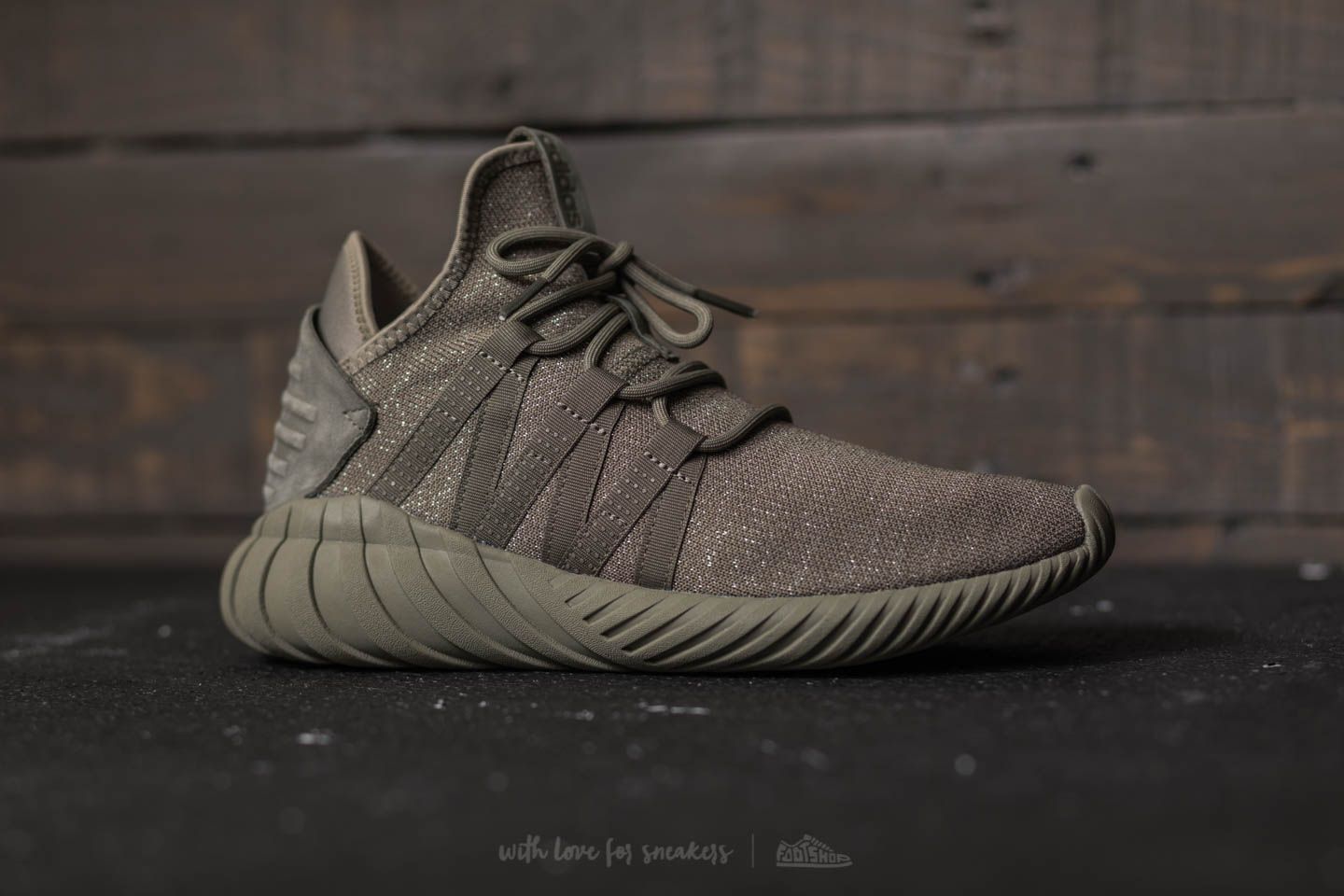 Moteriška avalynė adidas Tubular Dawn W Trace Cargo/ Trace Cargo/ Trace Cargo