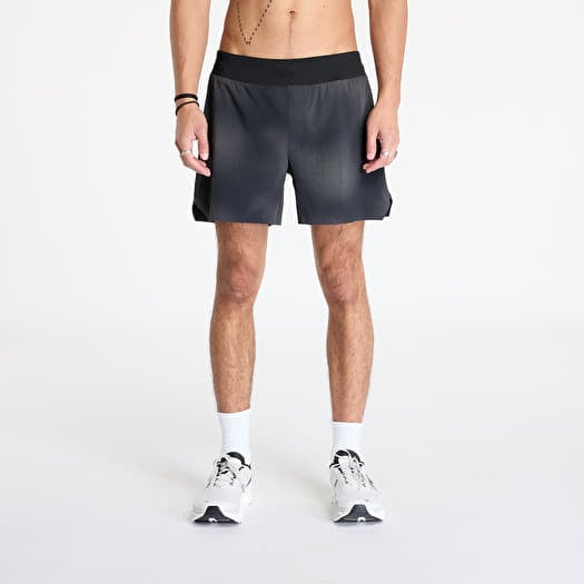 On Lightweight Shorts Lumos Black