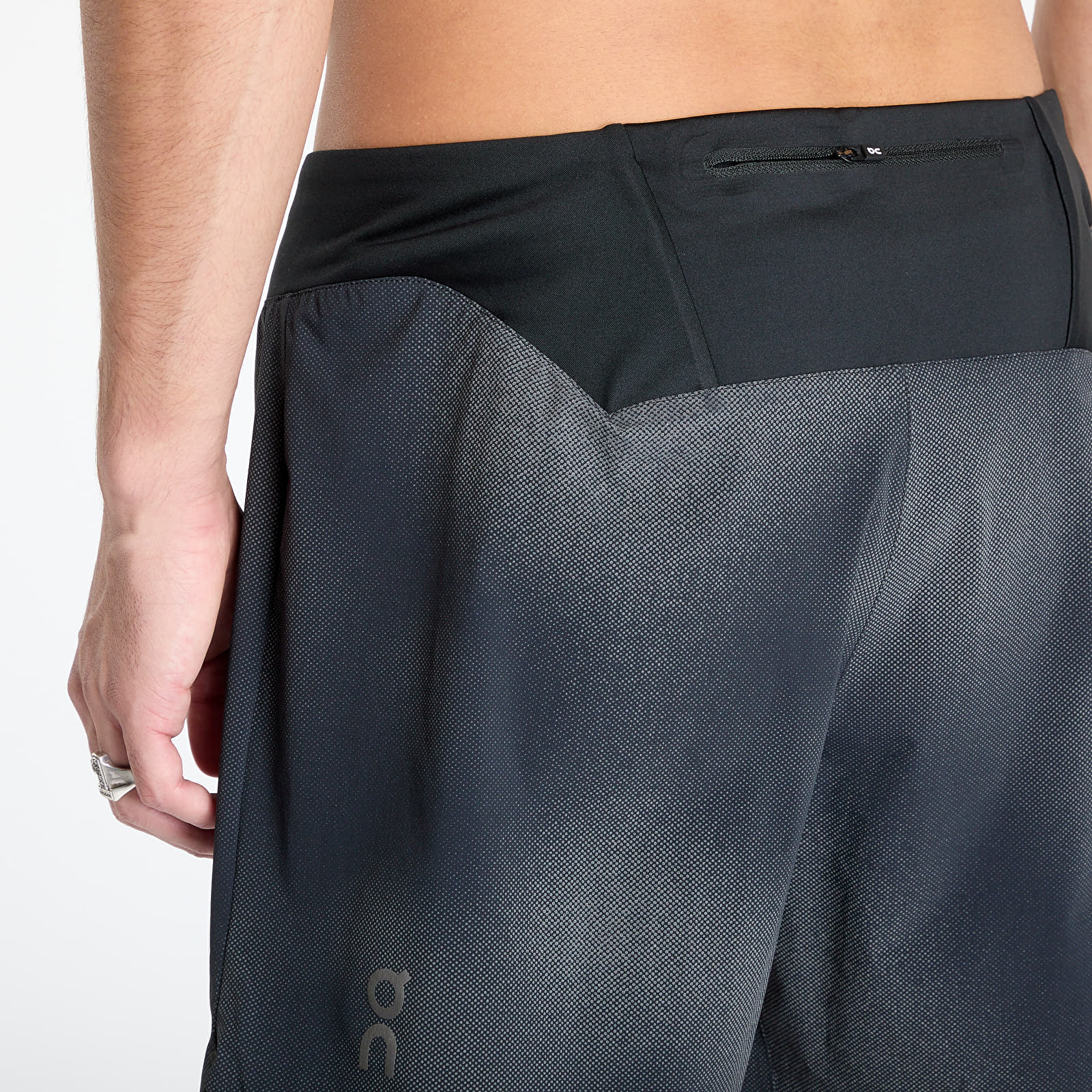 Férfi sortok On Lightweight Shorts Lumos Black