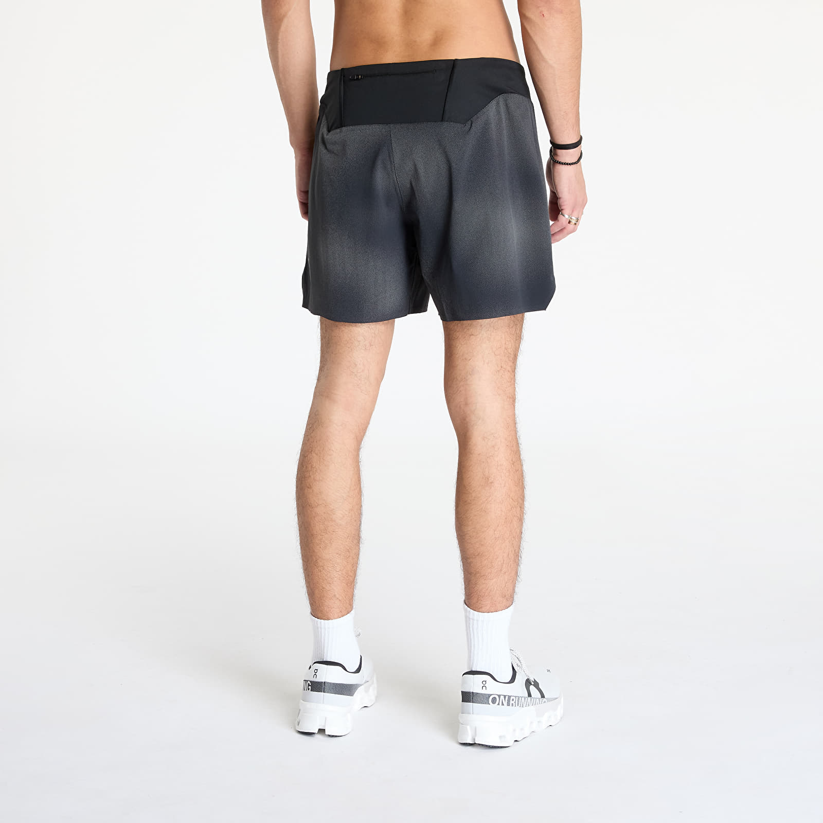 Férfi sortok On Lightweight Shorts Lumos Black