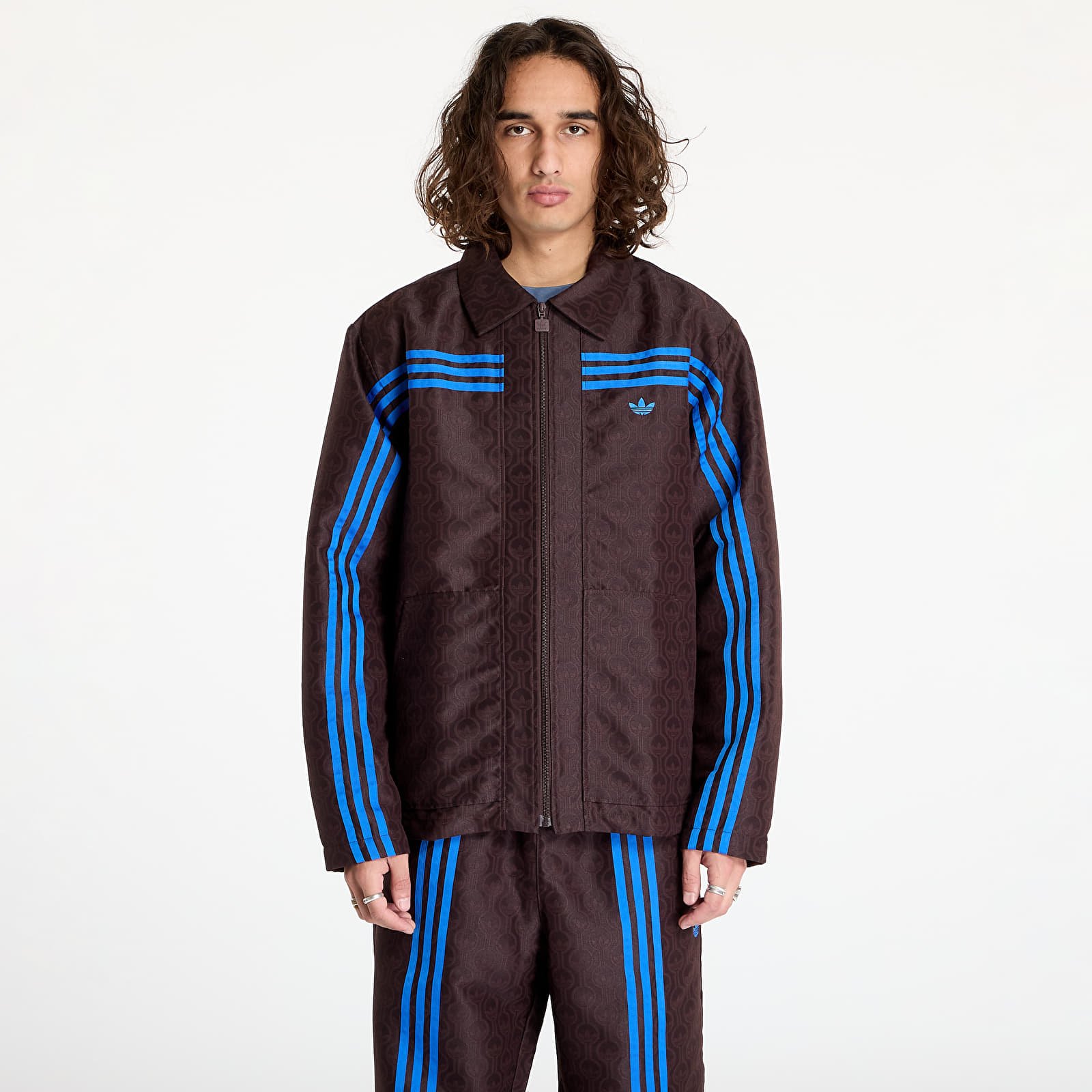 Pánské bundy adidas Club Jacket Shale Brown