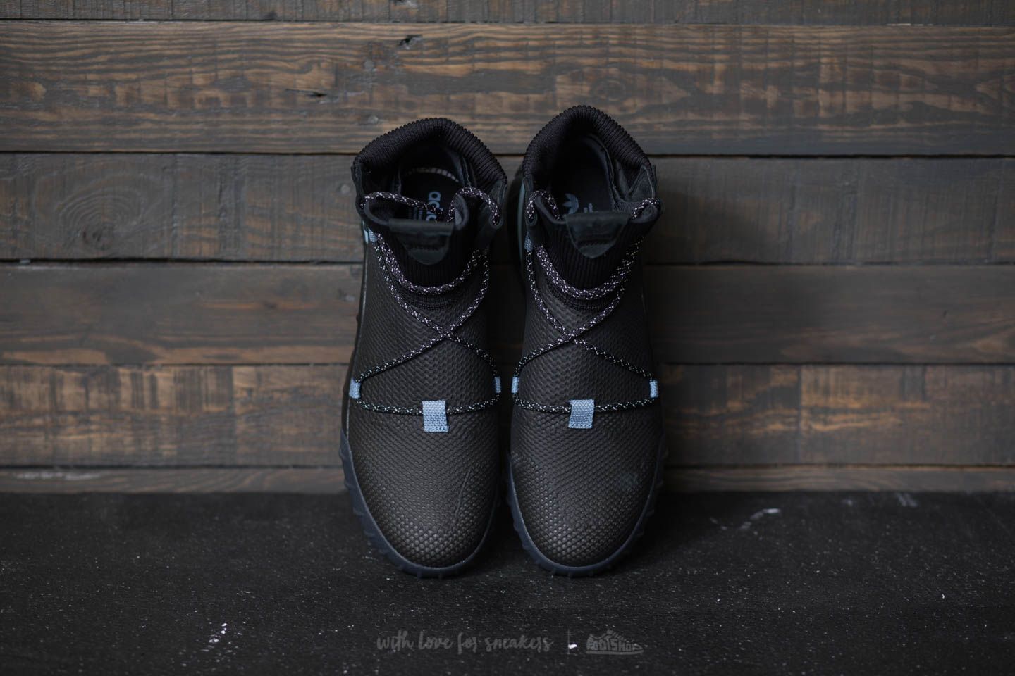 Tubular x 2.0 primeknit deals