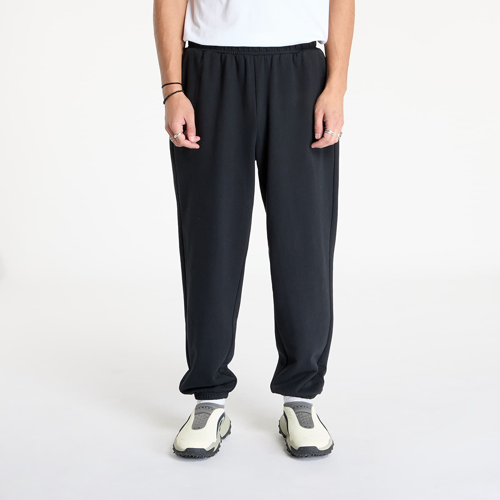 Tepláky Oakley Mtl Sweatpant Blackout