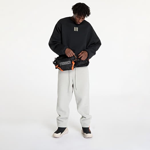 Adidas athletics pullover 2025