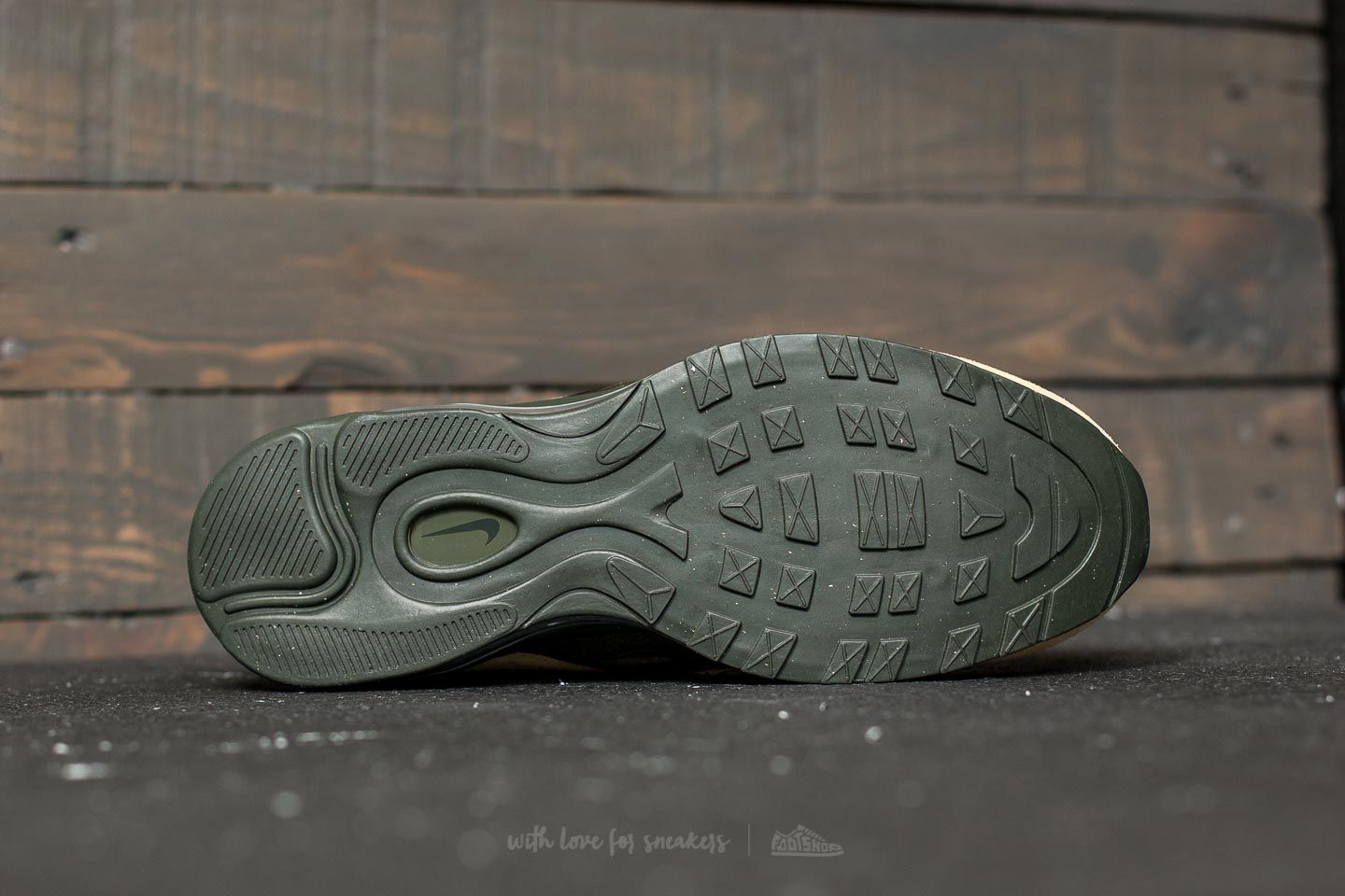 Men s shoes Nike Air Max 97 UL 17 SE Cargo Khaki Sequoia Mushroom Footshop